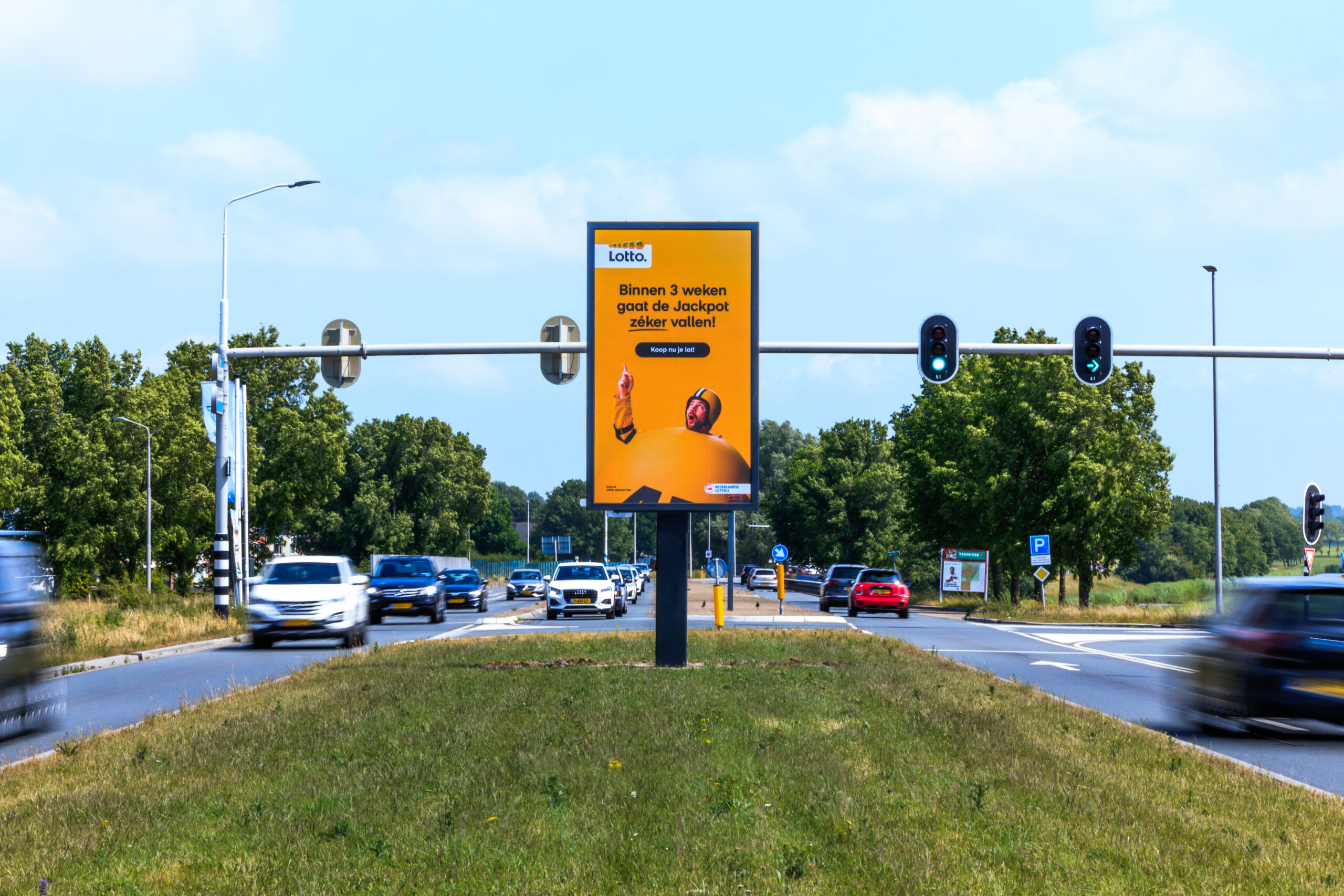 Digital Out Of Home DOOH